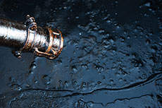 Marathon petroleum shuts oil pipeline after leak in Illinois