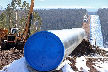 Russia and China discuss gas supplies and pipelines