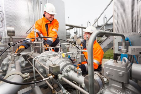 Long-distance pipeline operator trains its staff to increase risk awareness