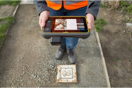 New tablet for geospatial field applications