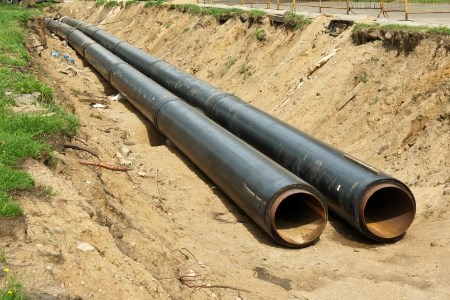 Cased pipeline corrosion protection